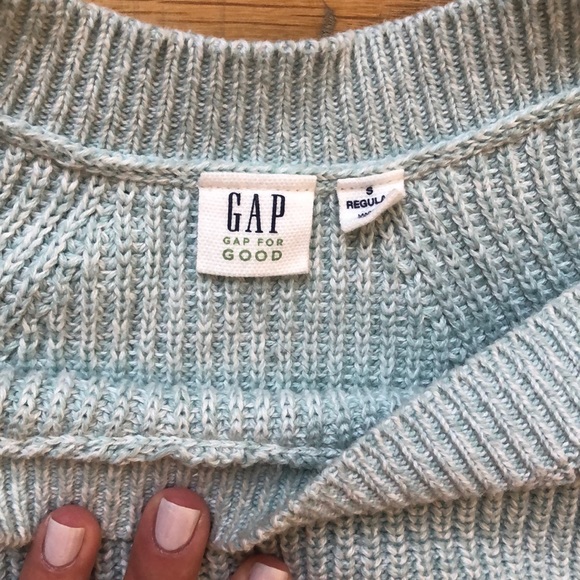 Chunky Sweater - Perfect for fall! - Picture 2 of 4